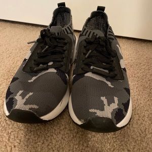 Nautica Sneakers